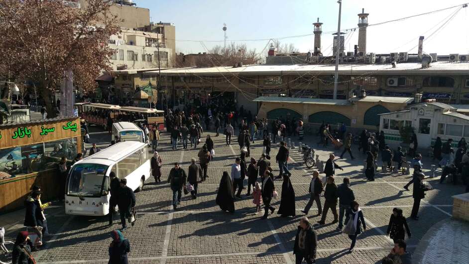 نفربرهای برقی آریا بازار بزرگ تهران